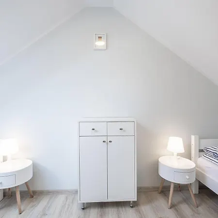 Bedroom - Nr 2 Lodge Leba